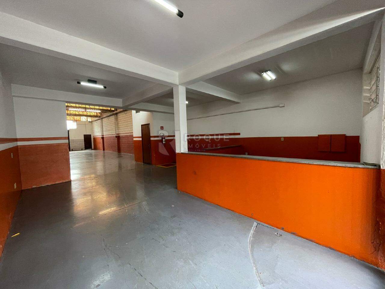 Barracão/Galpão para aluguel no bairro Centro: 