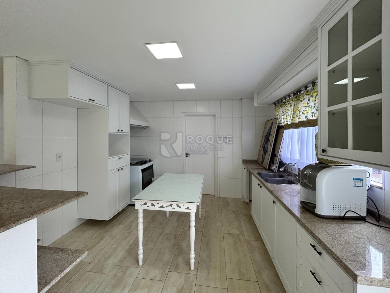 Casa em condomínio para aluguel no bairro Residencial Ilha de Bali: Cozinha 