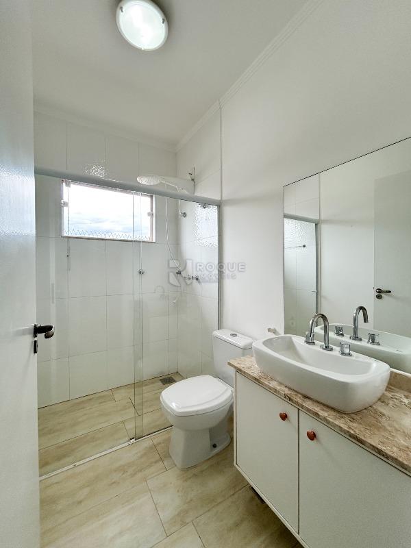 Casa em condomínio para aluguel no bairro Residencial Ilha de Bali: WC suíte 3