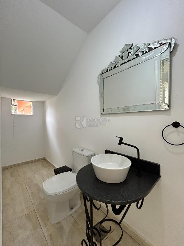 Casa em condomínio para aluguel no bairro Residencial Ilha de Bali: Lavabo 