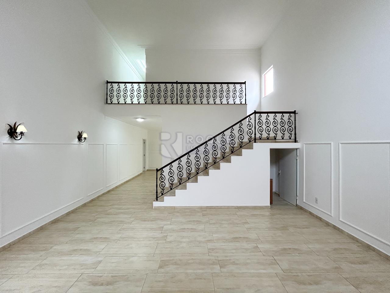 Casa em condomínio para aluguel no bairro Residencial Ilha de Bali: Sala 