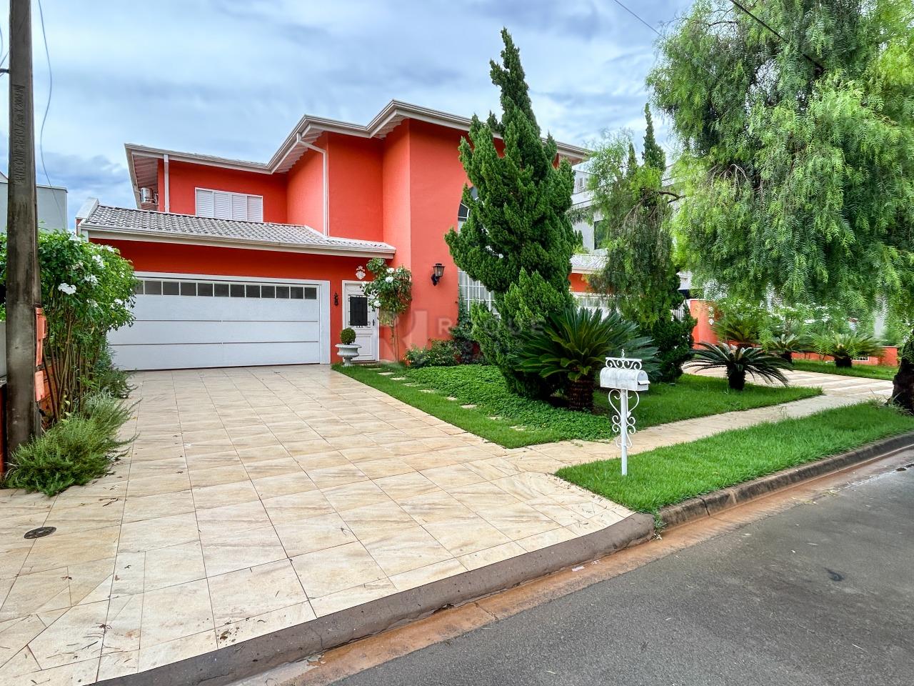 Casa em condomínio para aluguel no bairro Residencial Ilha de Bali: Fachada 