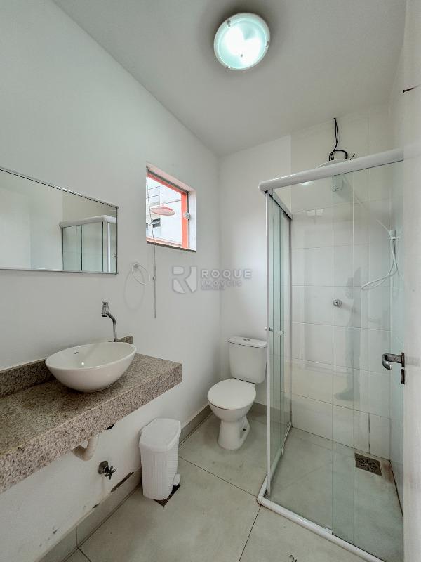 Casa em condomínio para aluguel no bairro Residencial Ilha de Bali: WC fundo 