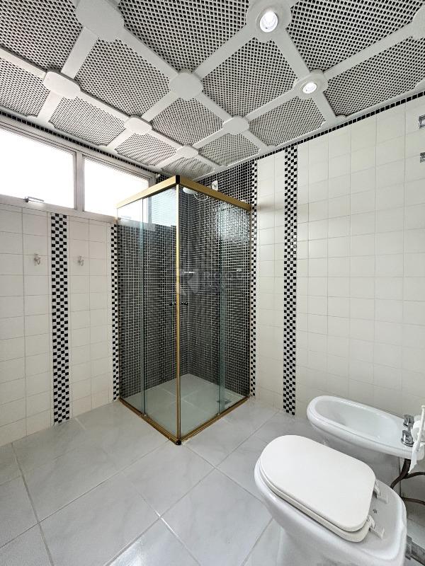 Apartamento para aluguel no bairro Centro: WC social 