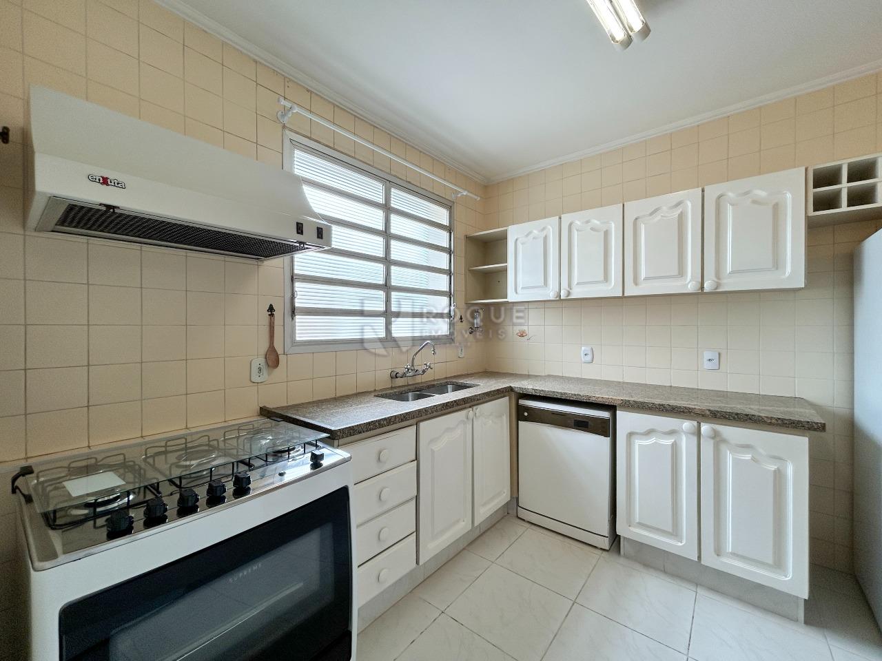 Apartamento para aluguel no bairro Centro: Cozinha 