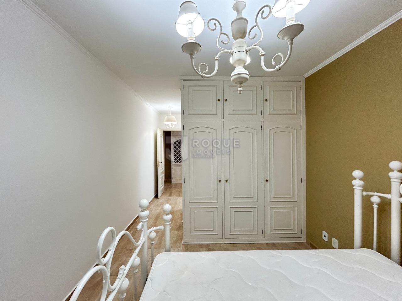 Apartamento para aluguel no bairro Centro: Dormitório 1 suíte 