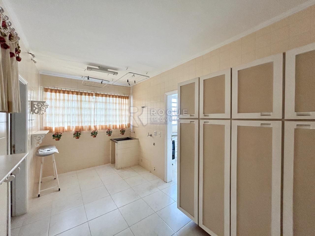 Apartamento para aluguel no bairro Centro: Área de serviço 