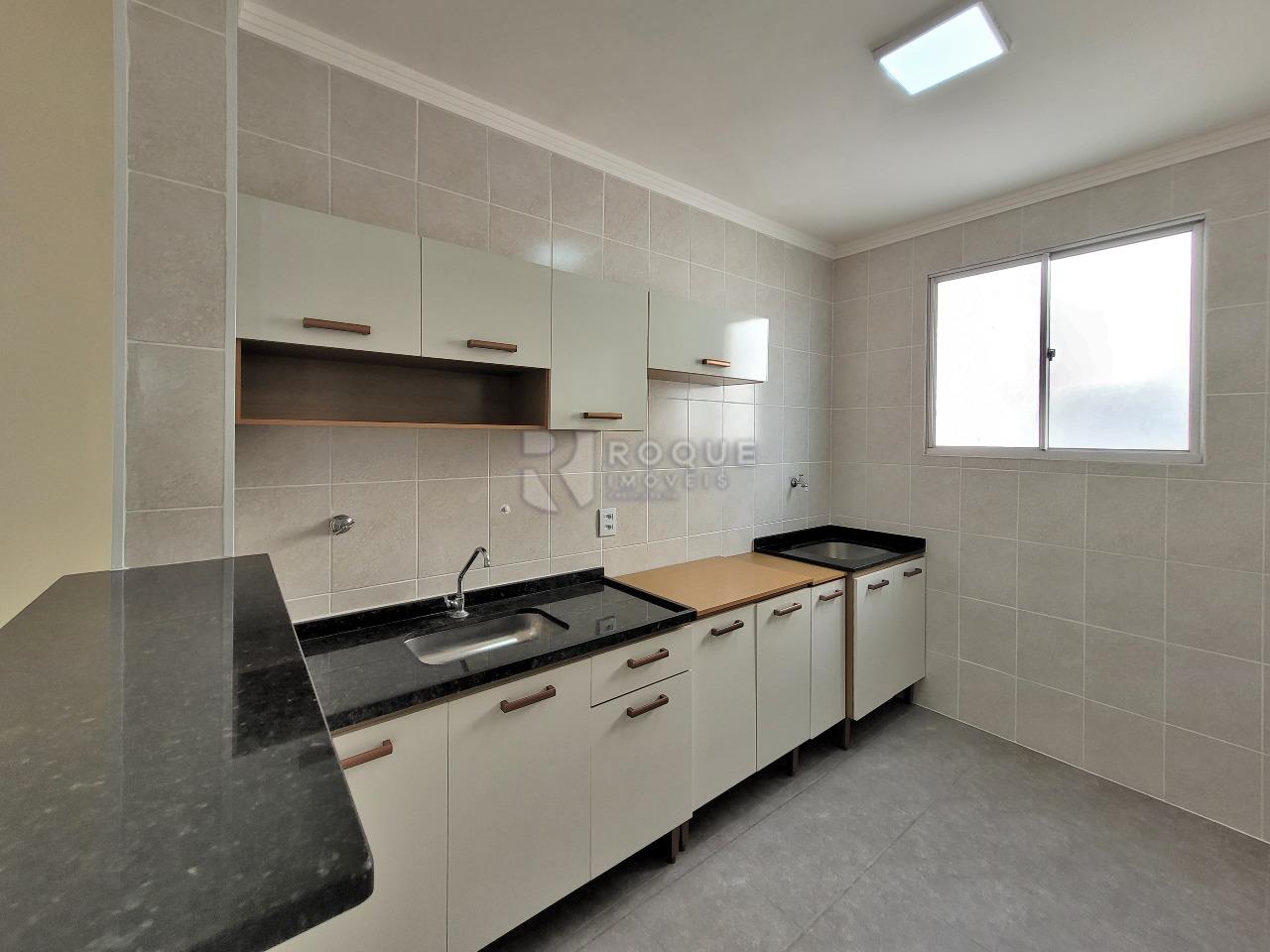 Apartamento à venda no bairro Residencial Villa do Sol: COZINHA