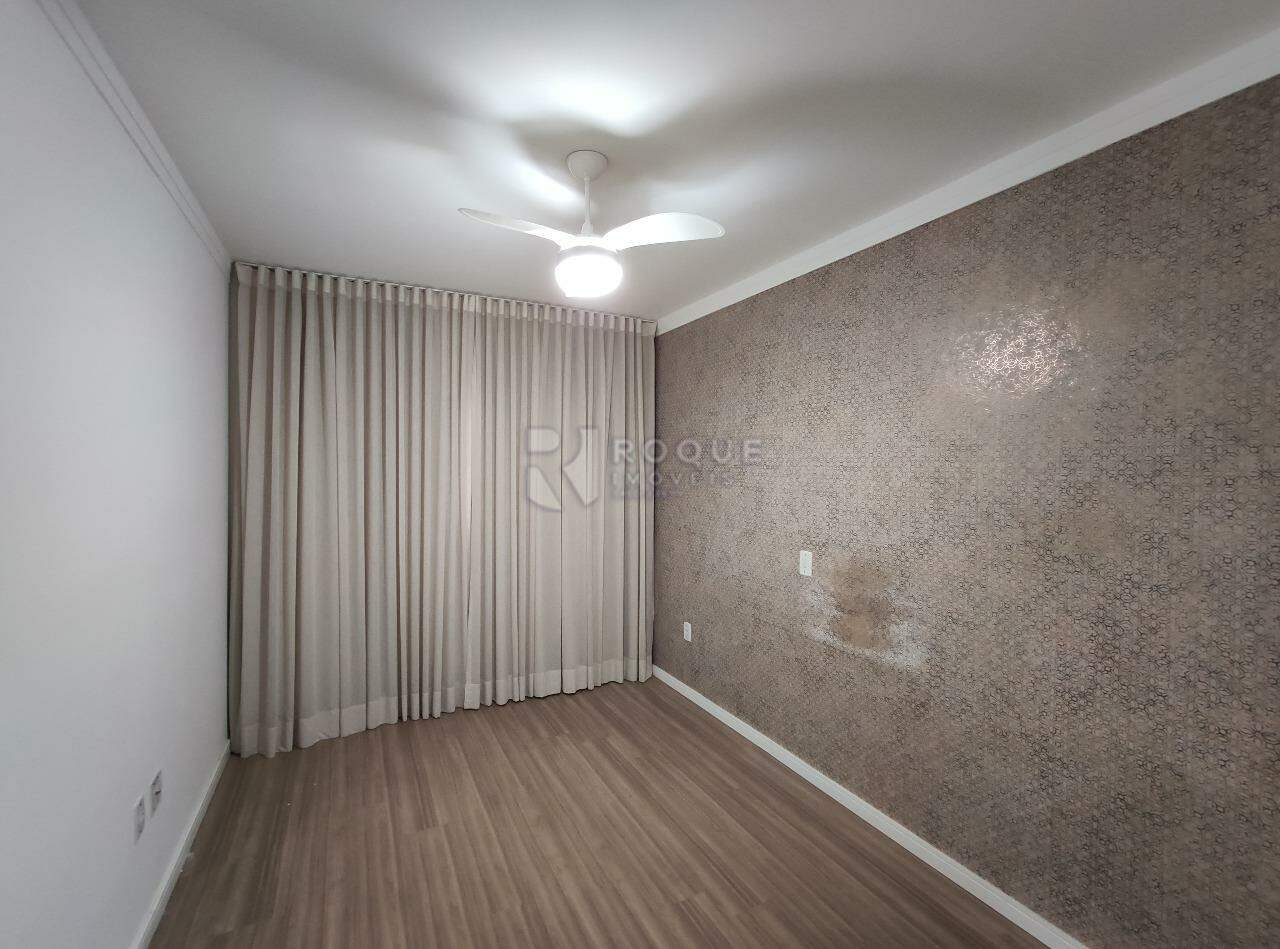 Apartamento à venda no bairro Jardim Ouro Verde: Dormitório 1