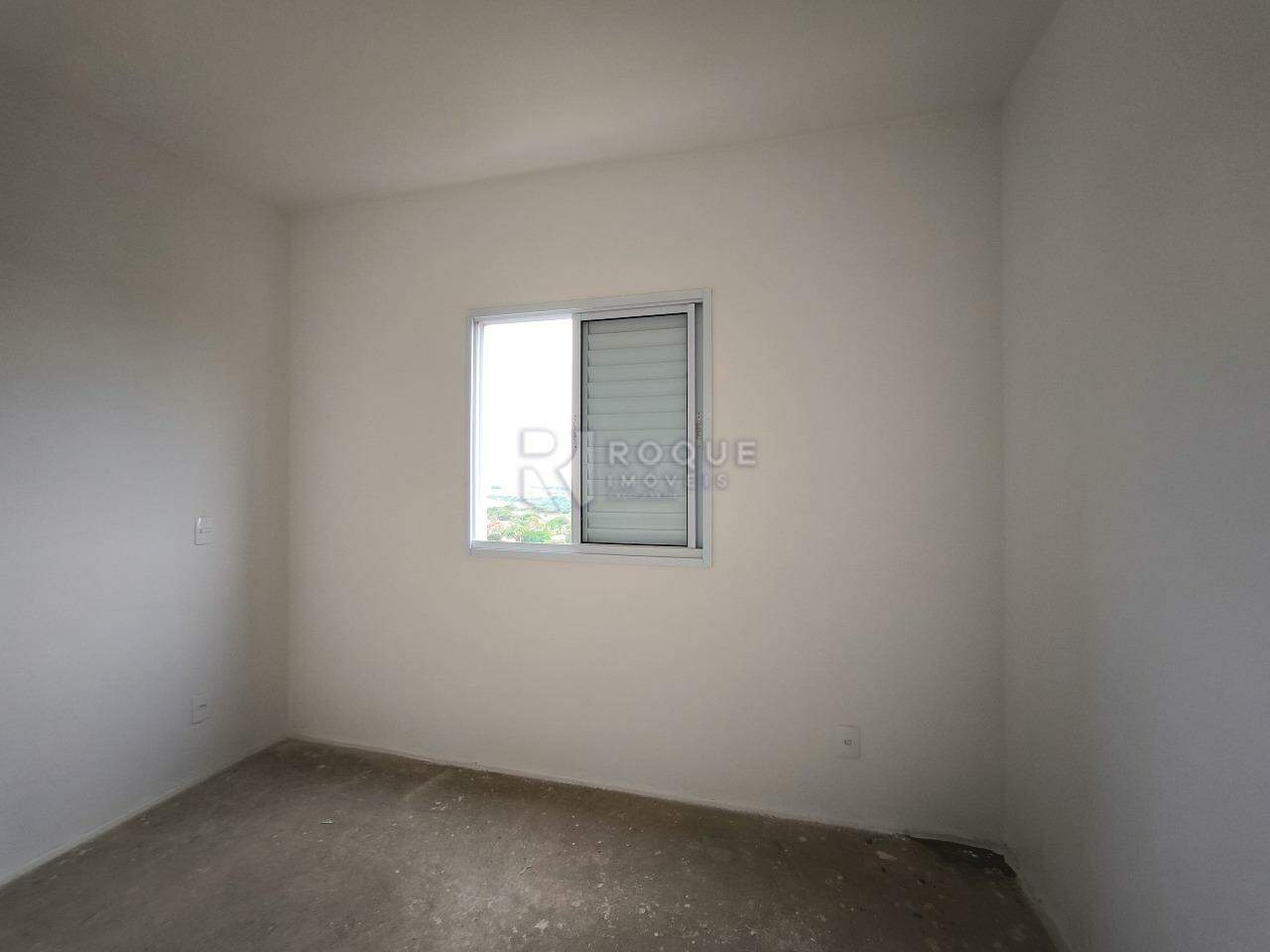 Apartamento à venda no bairro Jardim Santa Adélia: SUÍTE