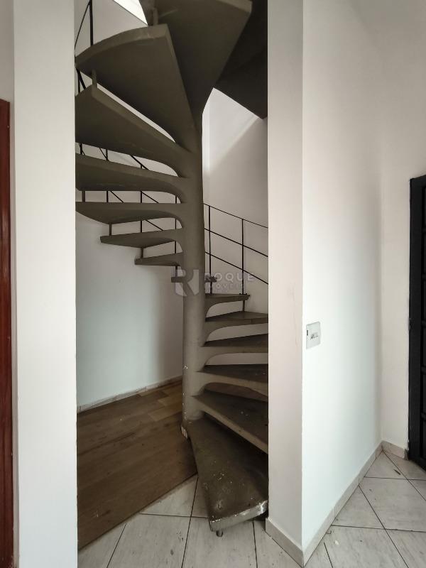 Barracão/Galpão à venda no bairro Parque das Nações: ACESSO PISO SUPERIOR