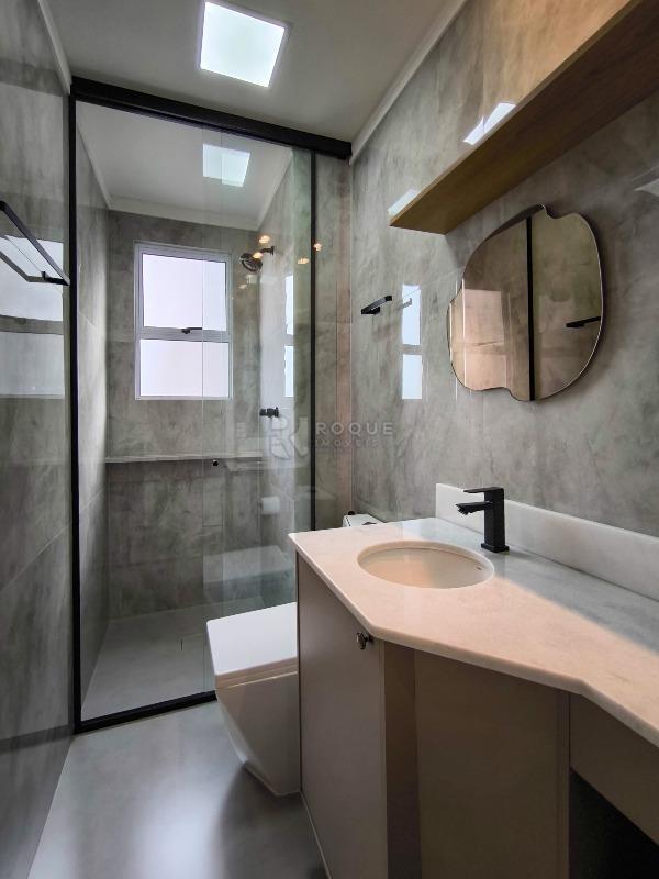 Apartamento à venda no bairro Graminha: WC SUÍTE