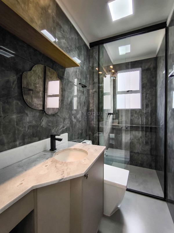 Apartamento à venda no bairro Graminha: BANHEIRO SOCIAL