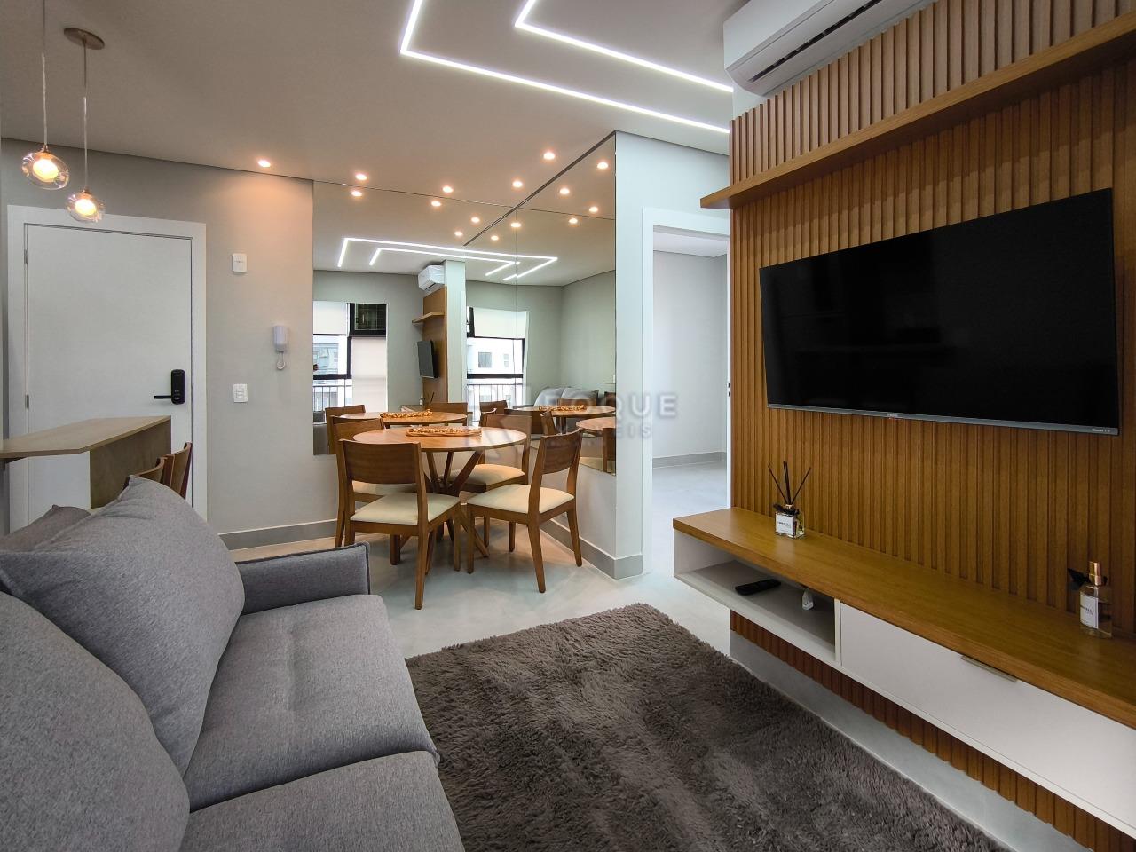 Apartamento à venda no bairro Graminha: SALA DE ESTAR