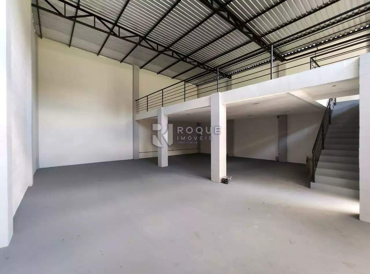 Barracão/Galpão para aluguel no bairro Jardim Porto Real II: Salão