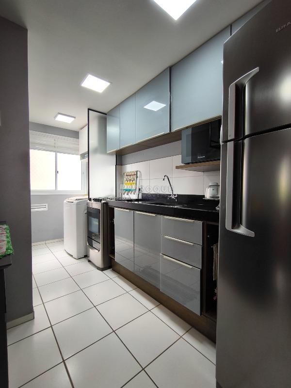 Apartamento à venda no bairro Residencial Jardins de Limeira: COZINHA