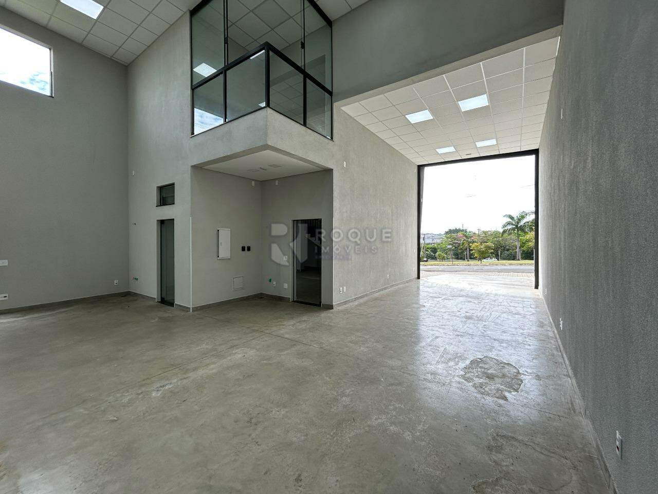 Barracão/Galpão para aluguel no bairro Jardim Colinas de São João: Salão