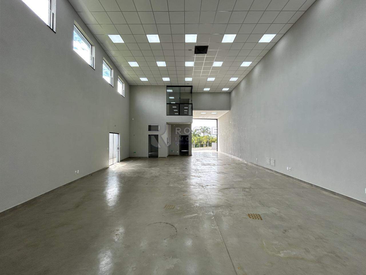 Barracão/Galpão para aluguel no bairro Jardim Colinas de São João: Salão