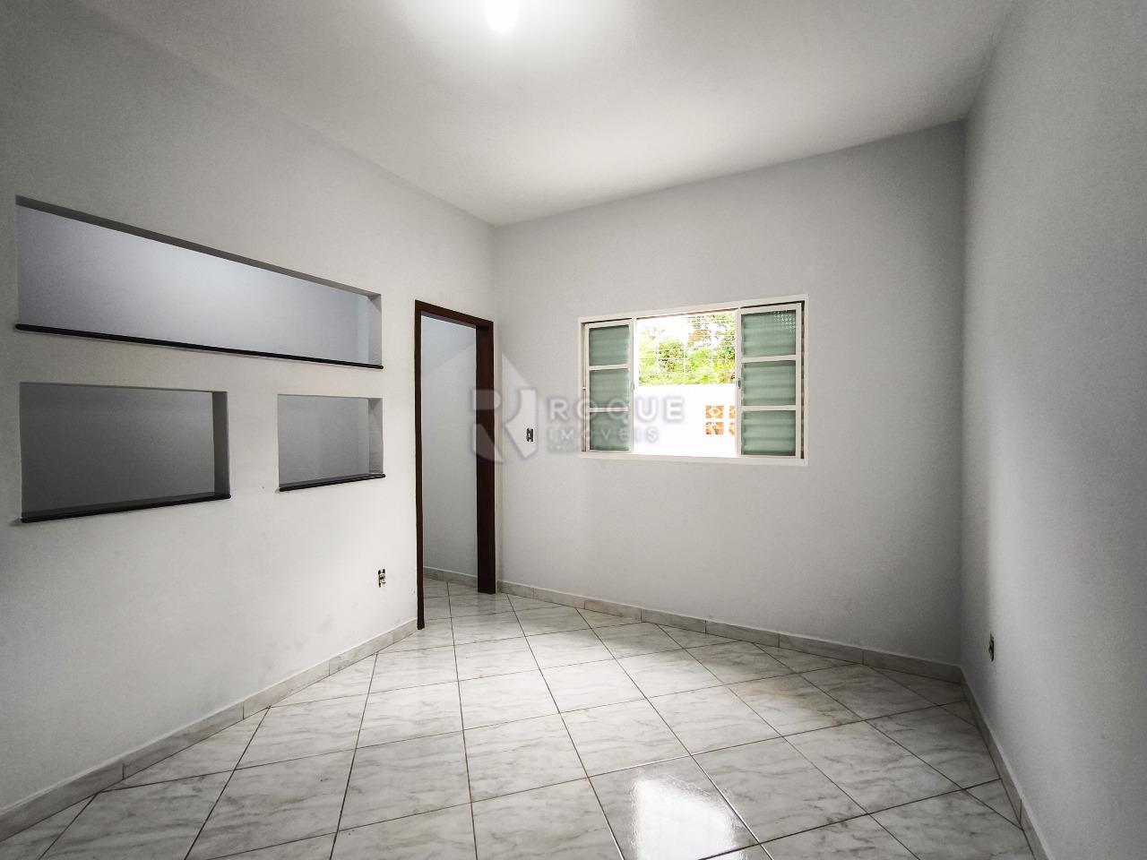 Casa Residencial à venda no bairro Jardim Residencial Guimarães: SUÍTE