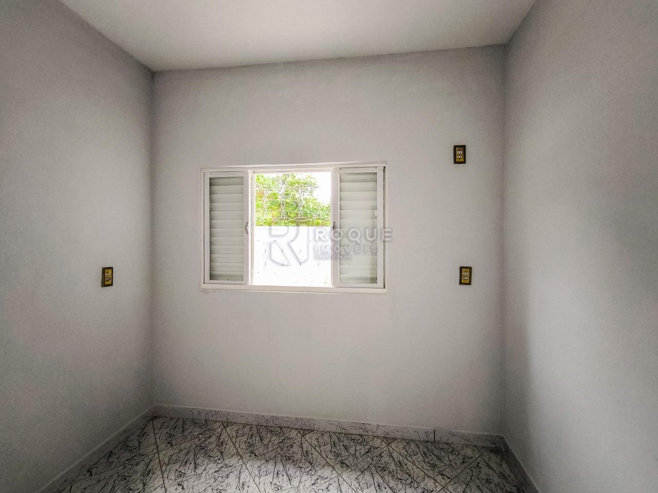 Casa Residencial à venda no bairro Jardim Residencial Guimarães: DORMITÓRIO 2