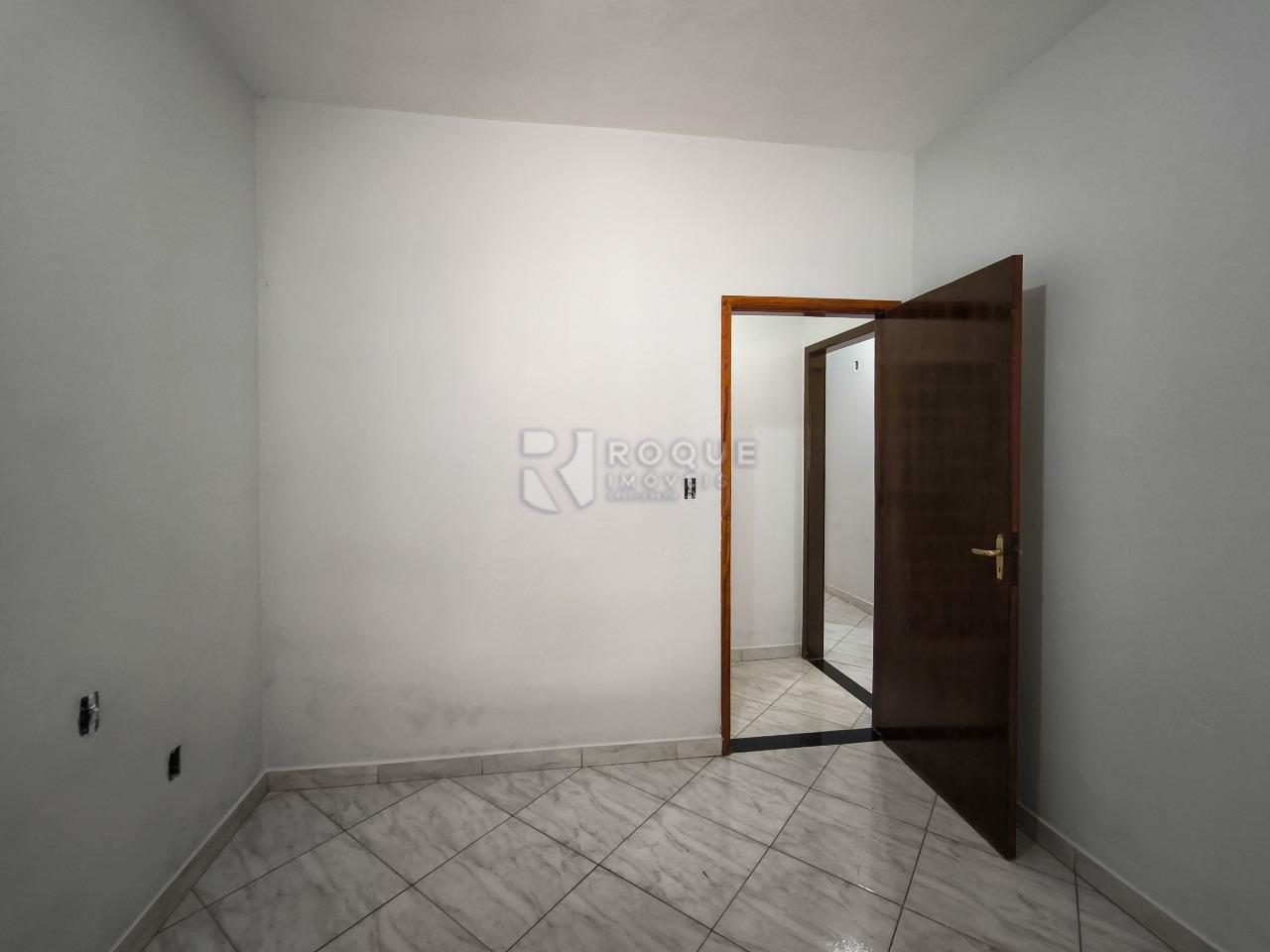 Casa Residencial à venda no bairro Jardim Residencial Guimarães: DORMITÓRIO 1