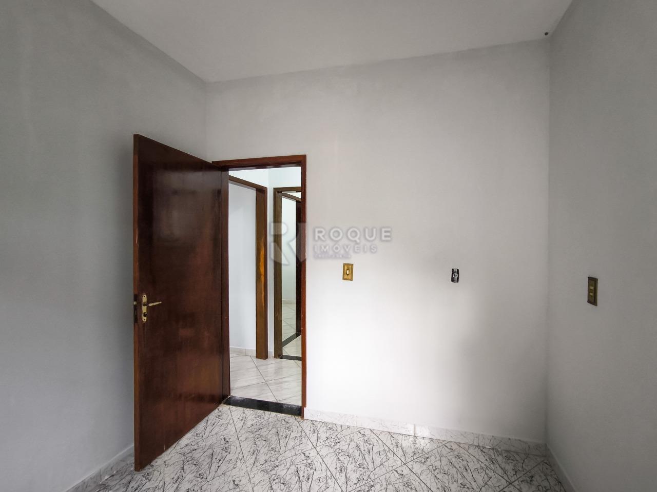 Casa Residencial à venda no bairro Jardim Residencial Guimarães: DORMITÓRIO 2