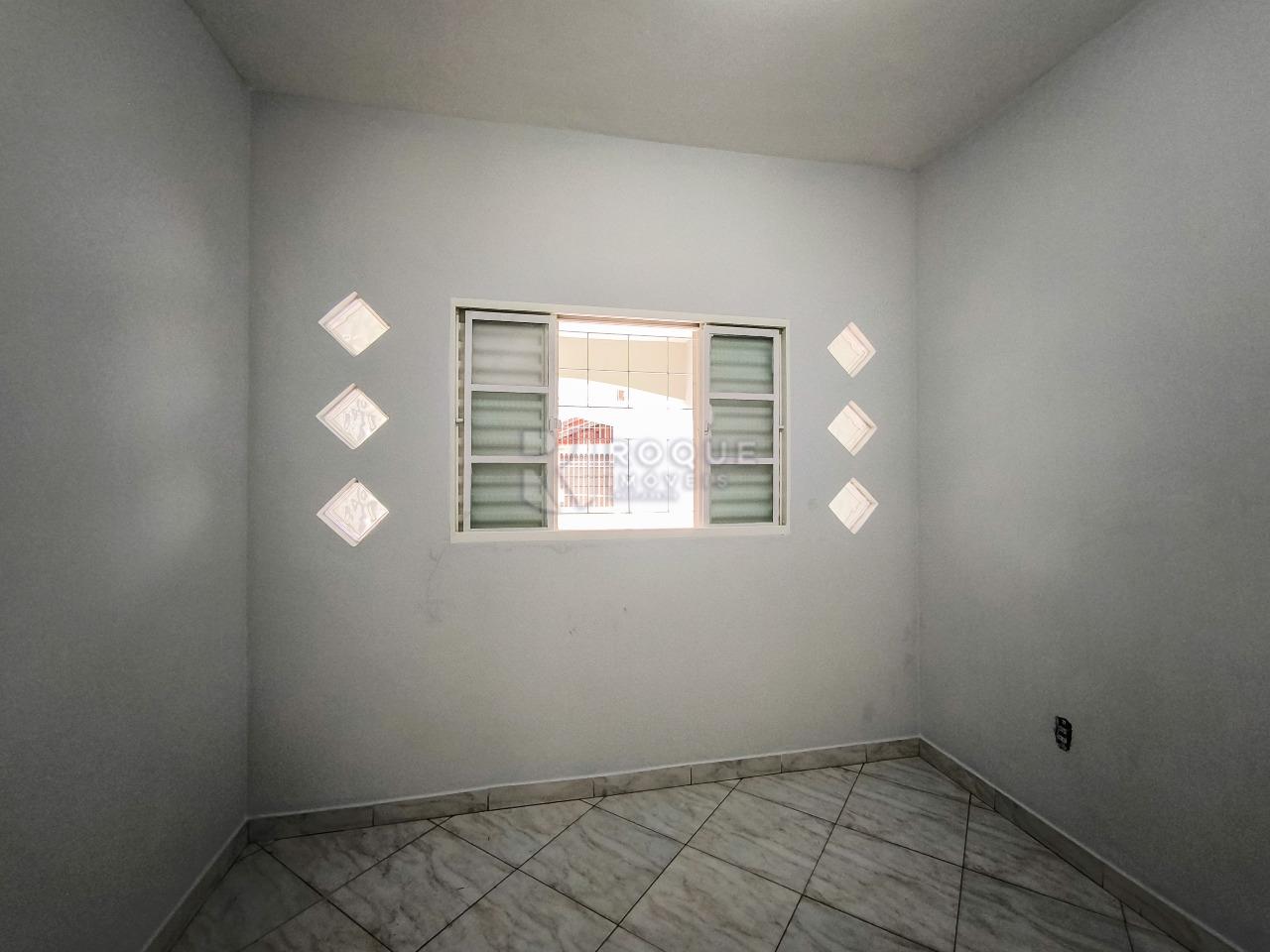 Casa Residencial à venda no bairro Jardim Residencial Guimarães: DORMITÓRIO 1