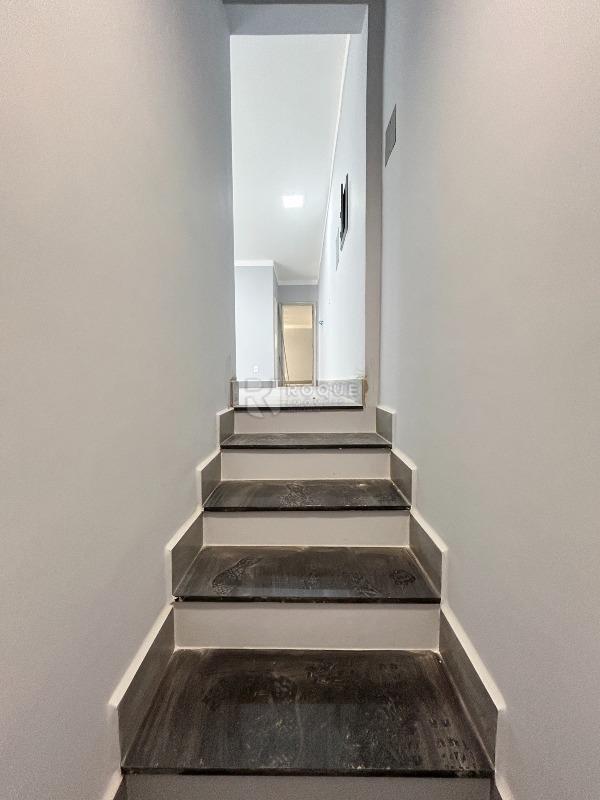 Casa Comercial para aluguel no bairro Centro: Acesso Superior