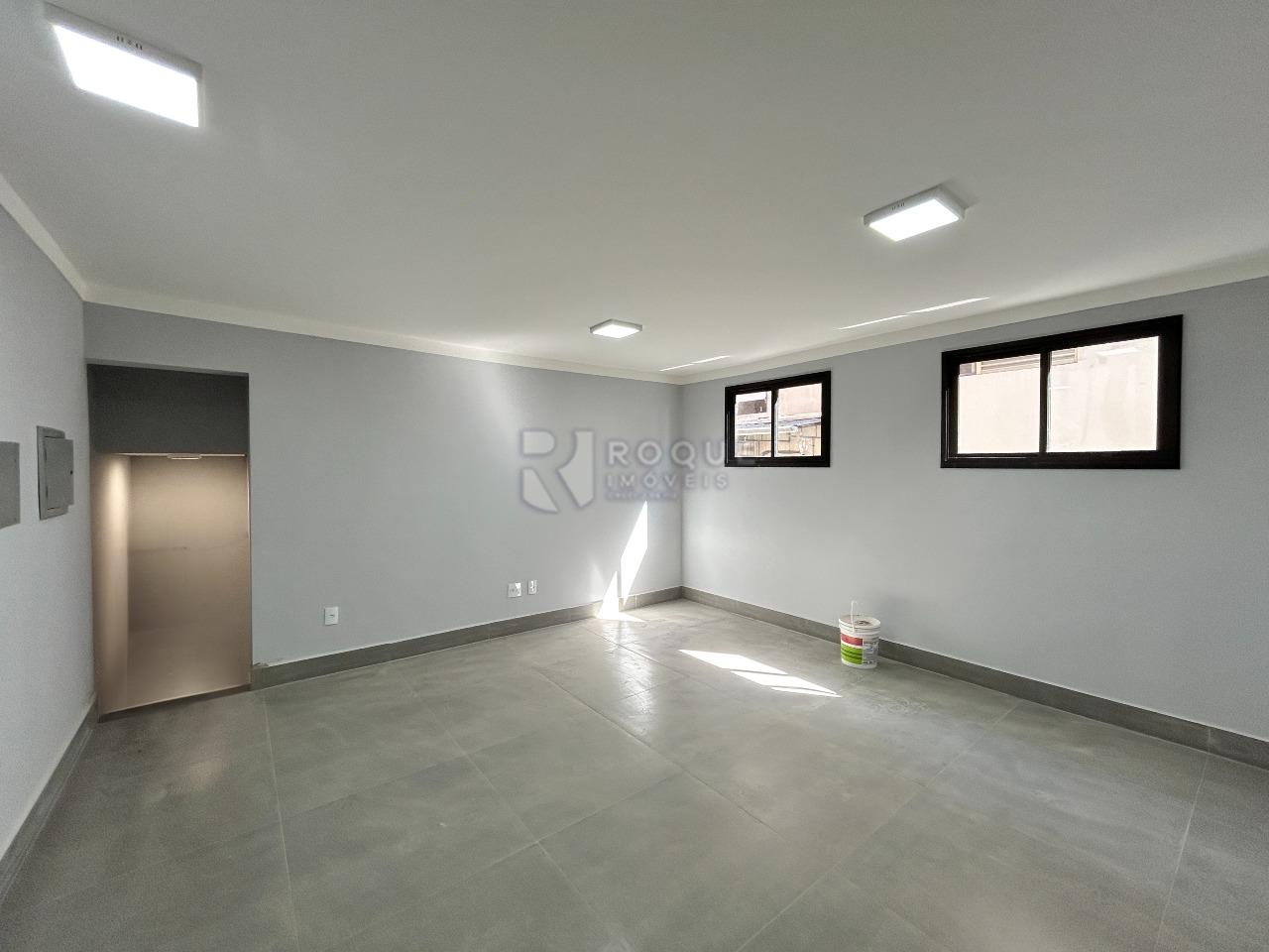 Casa Comercial para aluguel no bairro Centro: Sala 1