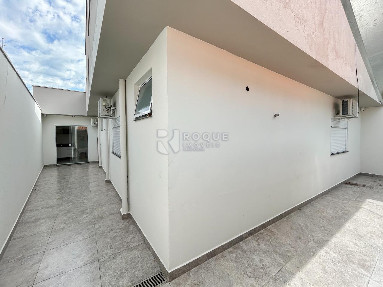 Salas/Conjuntos para aluguel no bairro Vila São Geraldo: Fundo em comum 