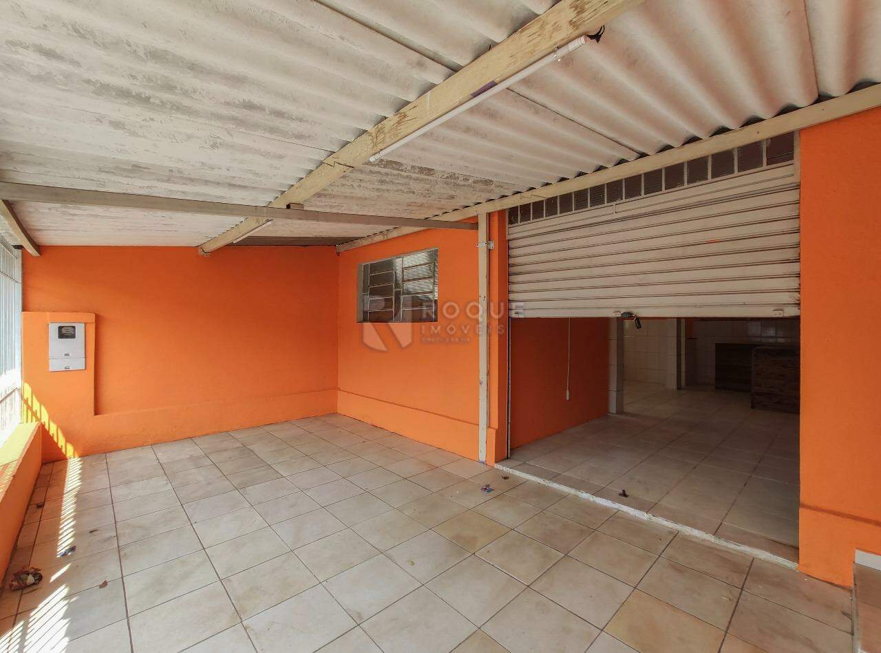 Salão à venda no bairro Jardim Nova Itália: Frente 