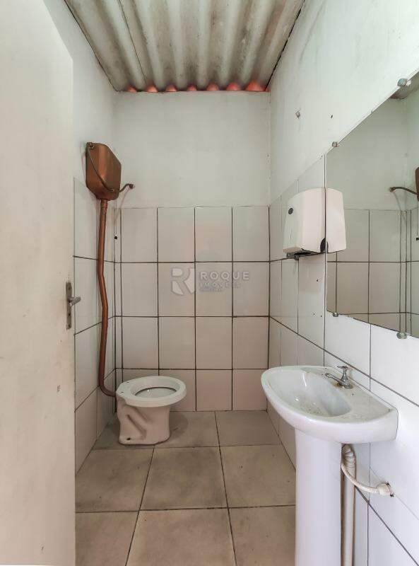 Salão à venda no bairro Jardim Nova Itália: WC social 2