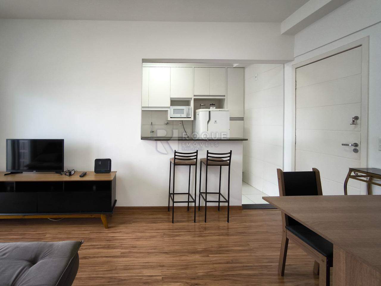 Apartamento à venda no bairro Chácaras Antonieta: SALA DE ESTAR