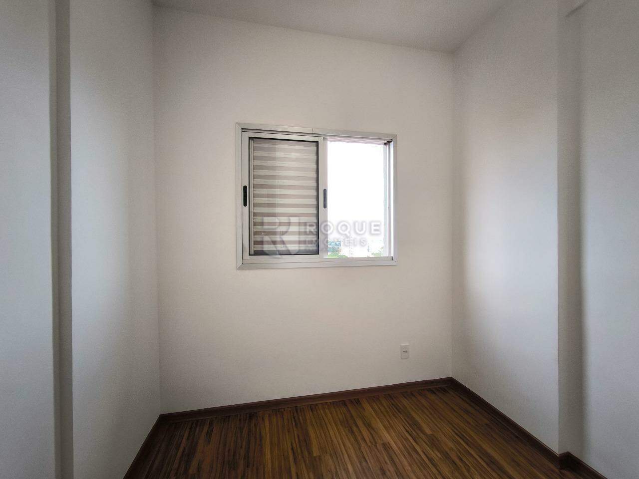 Apartamento à venda no bairro Chácaras Antonieta: DORMITÓRIO 2
