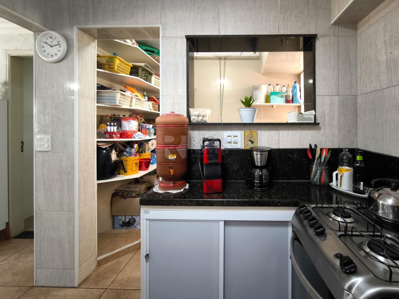 Apartamento à venda no bairro Itaipu: COZINHA