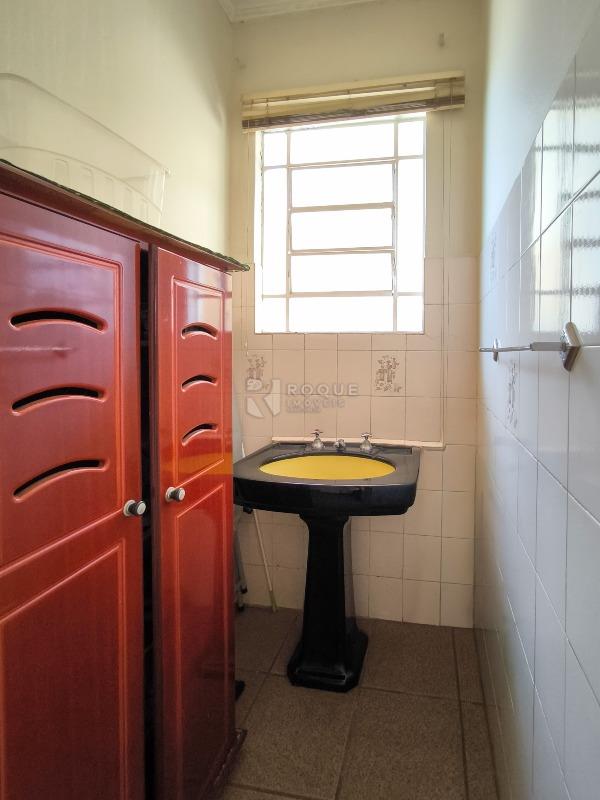 Casa Residencial à venda no bairro Vila Claudia: LAVABO