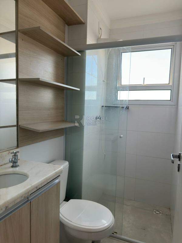 Apartamento à venda no bairro Chácaras Antonieta: