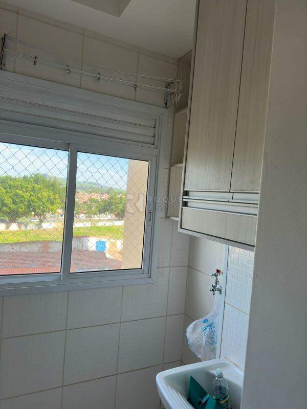 Apartamento à venda no bairro Chácaras Antonieta: