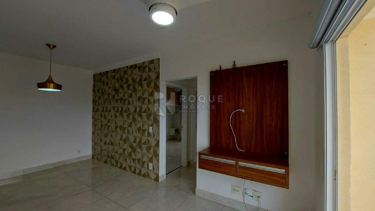 Apartamento à venda no bairro Chácaras Antonieta: 