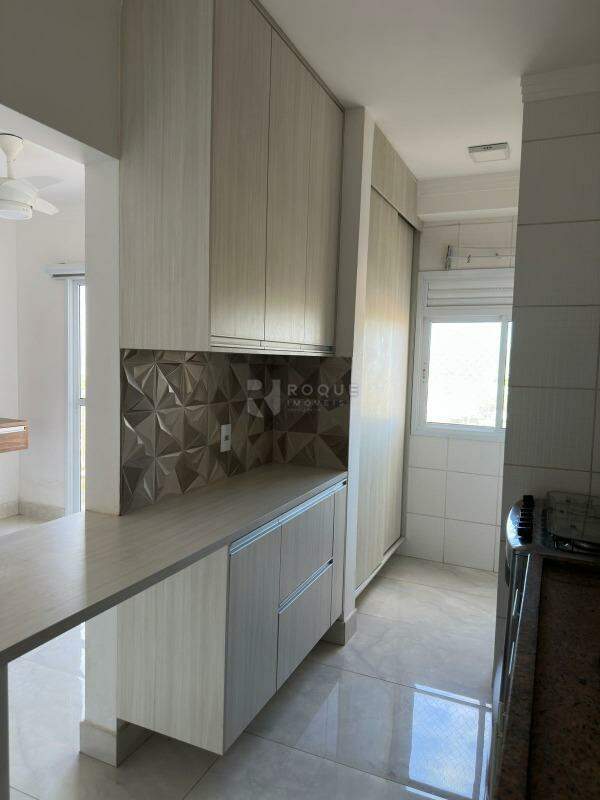 Apartamento à venda no bairro Chácaras Antonieta:
