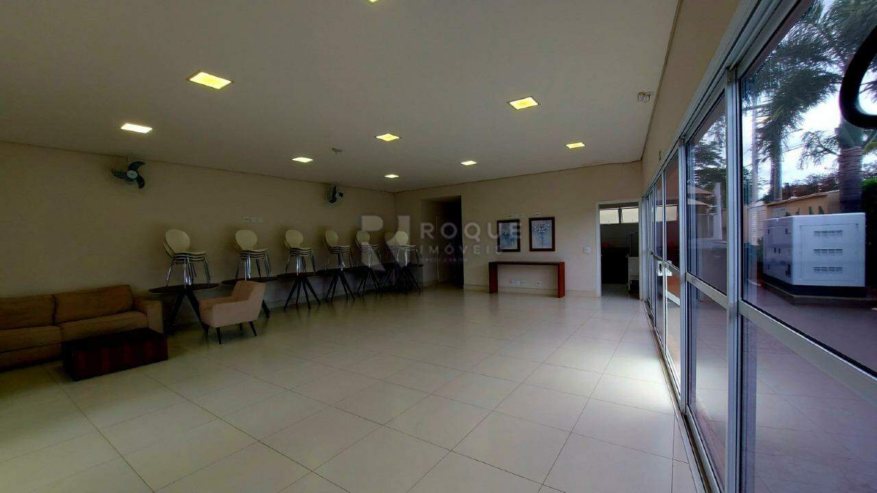 Apartamento à venda no bairro Chácaras Antonieta: