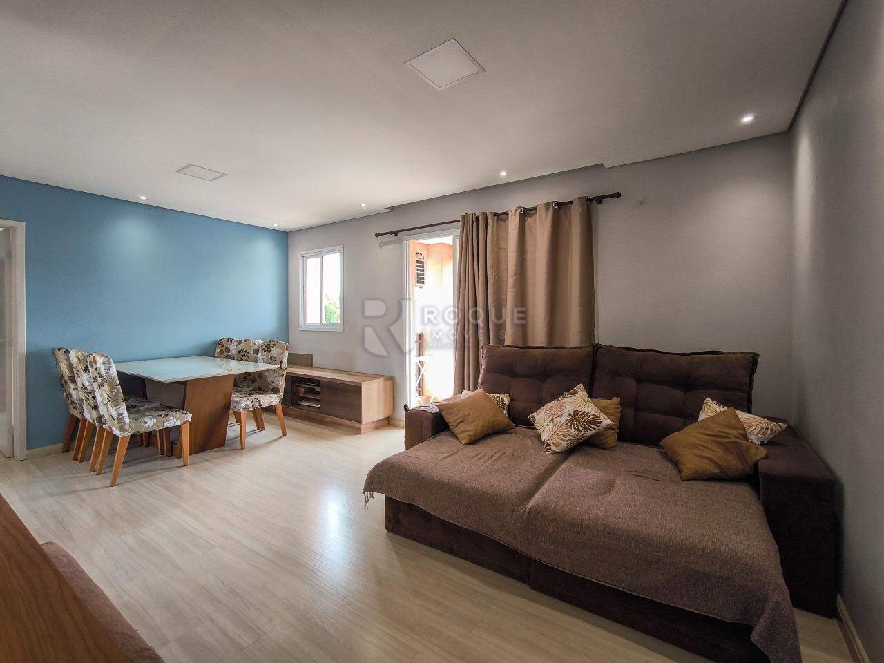 Apartamento à venda no bairro Jardim Residencial Francisco Cruãnes: SALA DE ESTAR