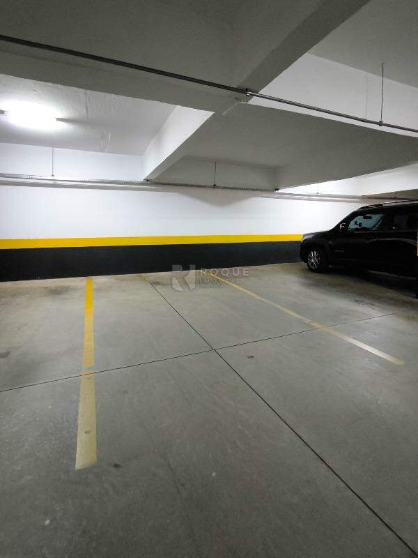 Apartamento à venda no bairro Jardim Residencial Francisco Cruãnes: VAGA DE GARAGEM