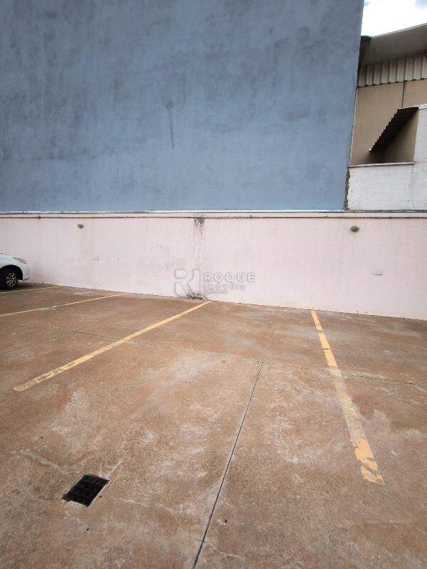 Apartamento à venda no bairro Jardim Residencial Francisco Cruãnes: VAGA DE GARAGEM