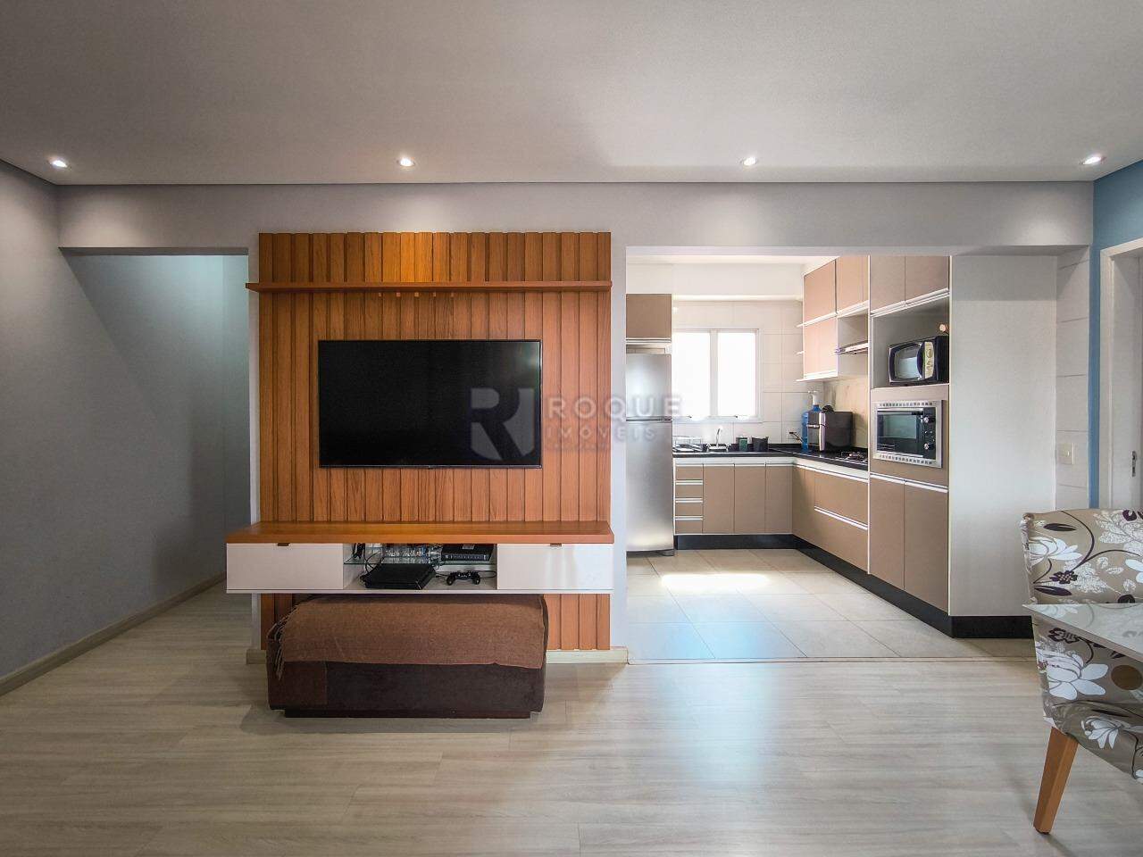 Apartamento à venda no bairro Jardim Residencial Francisco Cruãnes: SALA DE ESTAR