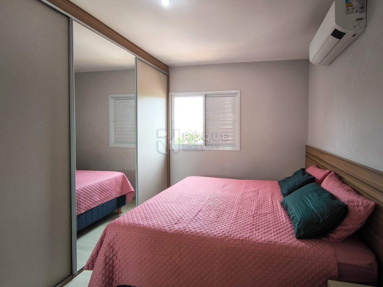 Apartamento à venda no bairro Jardim Residencial Francisco Cruãnes: SUÍTE