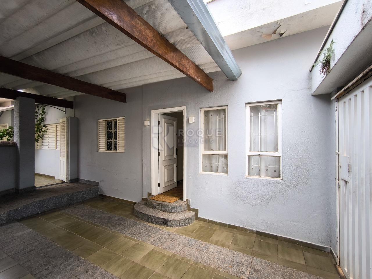 Casa Residencial à venda no bairro Centro: FRENTE