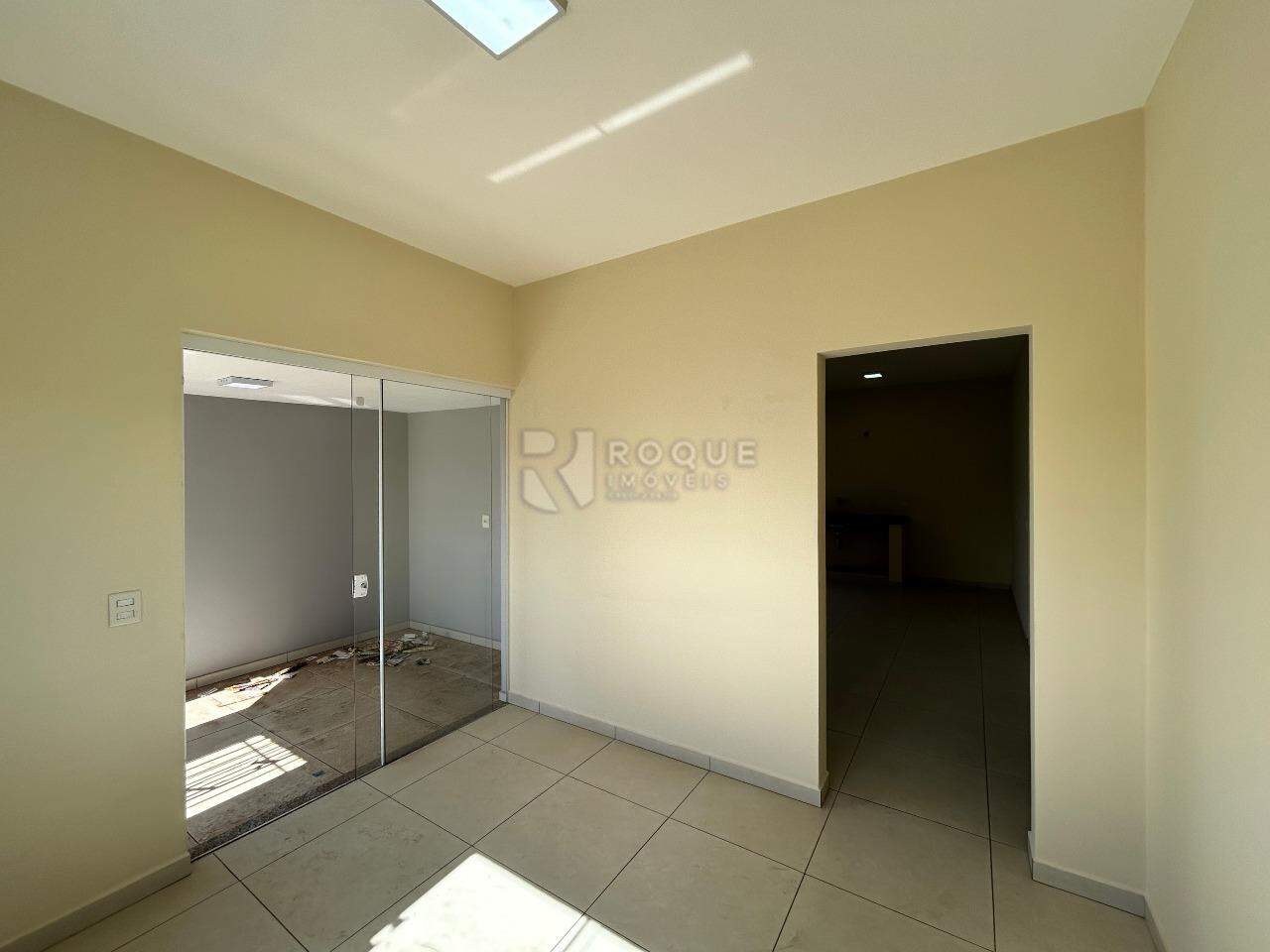 Casa Comercial para aluguel no bairro Vila Cristovam: Sala 