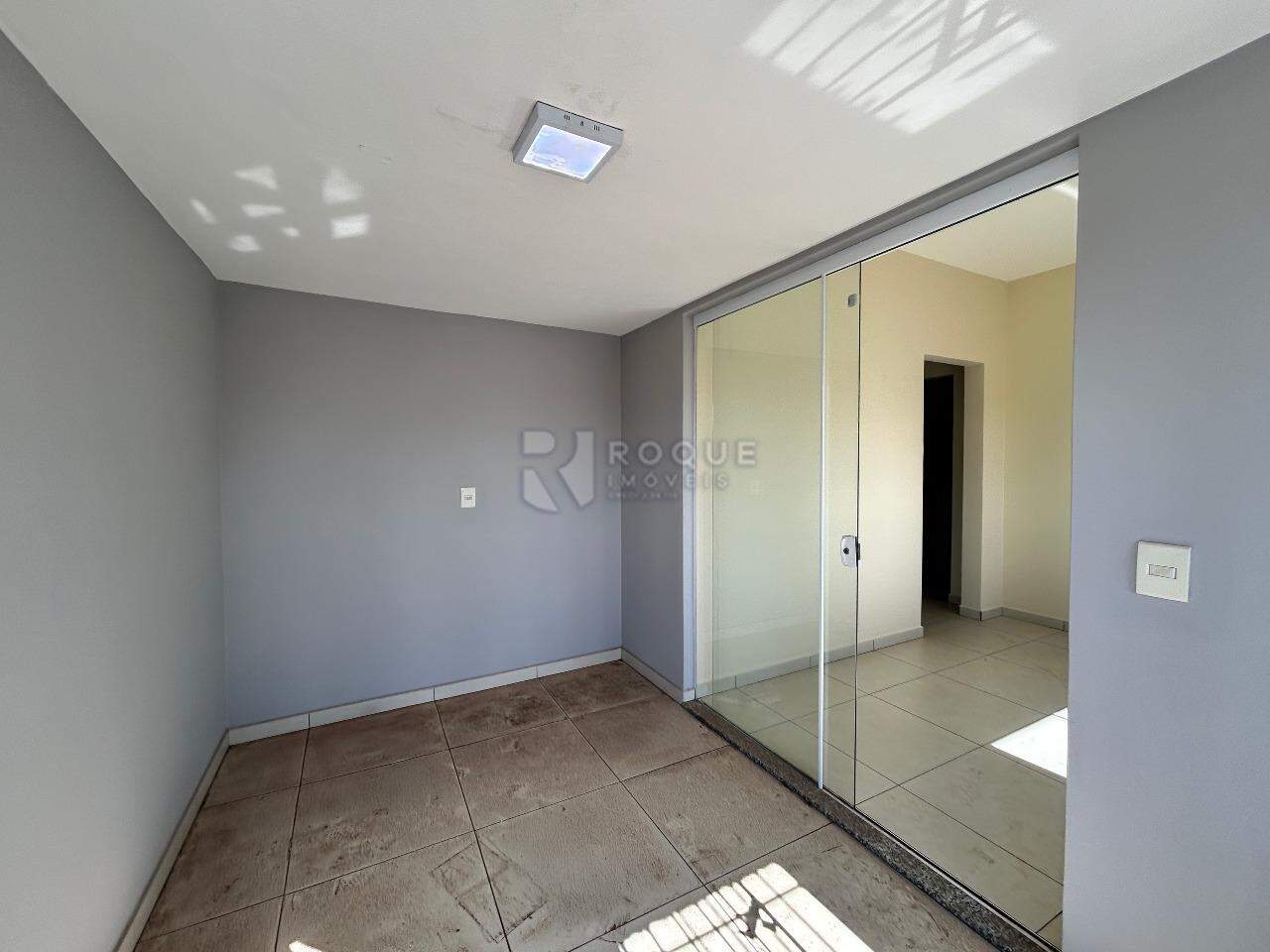 Casa Comercial para aluguel no bairro Vila Cristovam: Acesso 