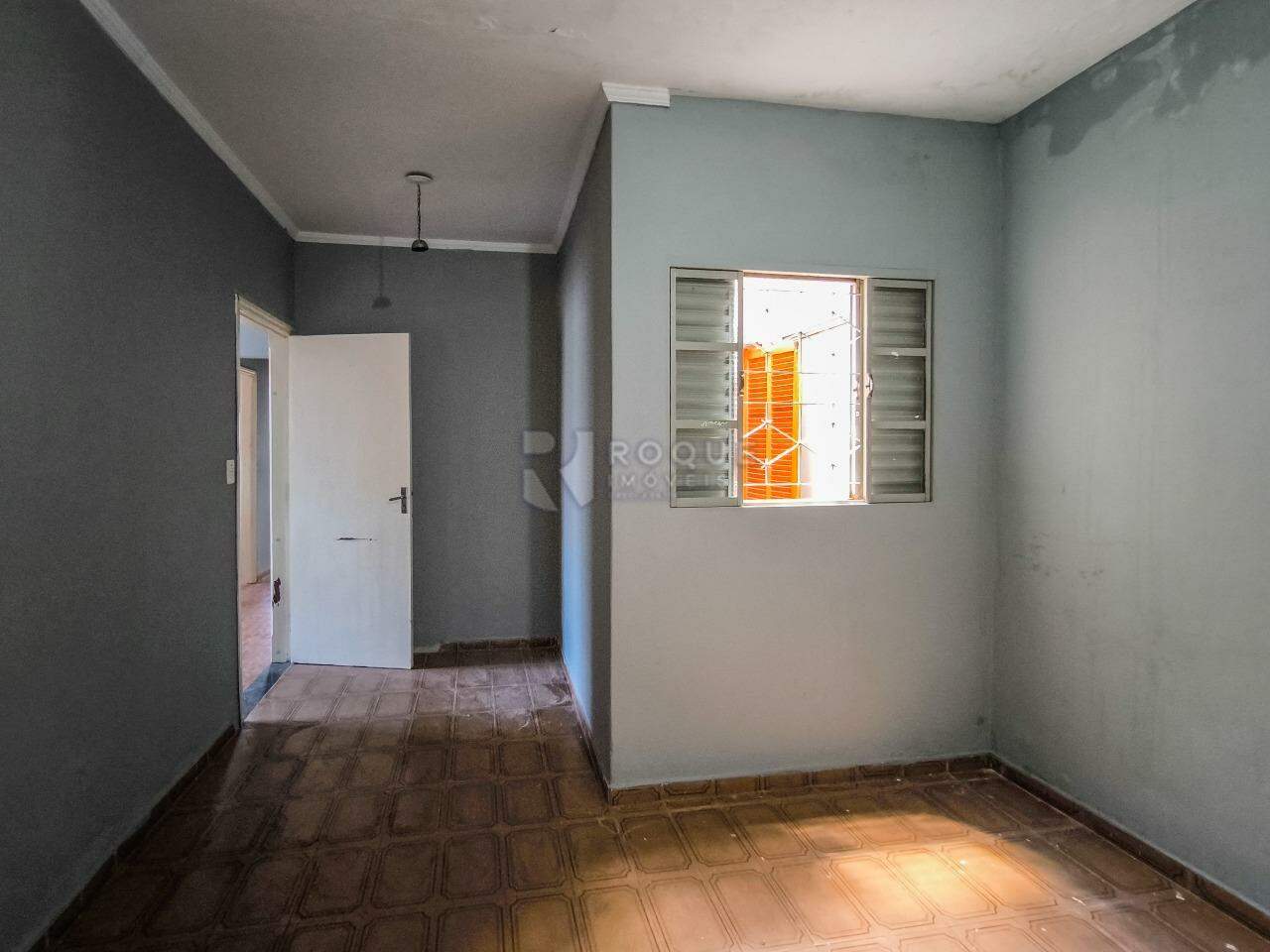 Casa Residencial à venda no bairro Jardim Santa Luiza: SUÍTE
